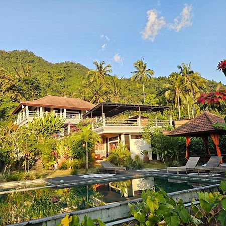 Villa Markisa Pakisan Sawan エクステリア 写真