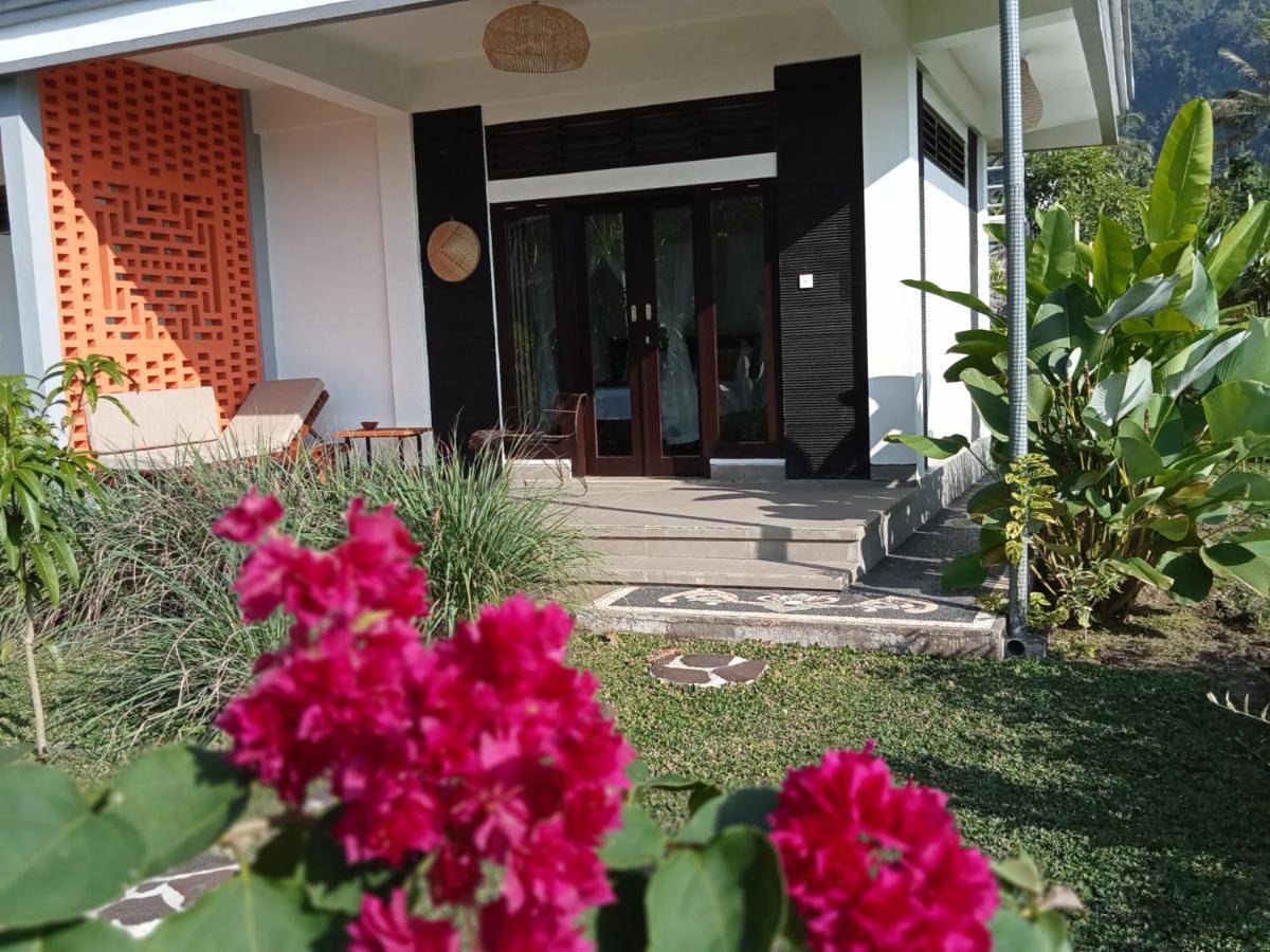 Villa Markisa Pakisan Sawan エクステリア 写真