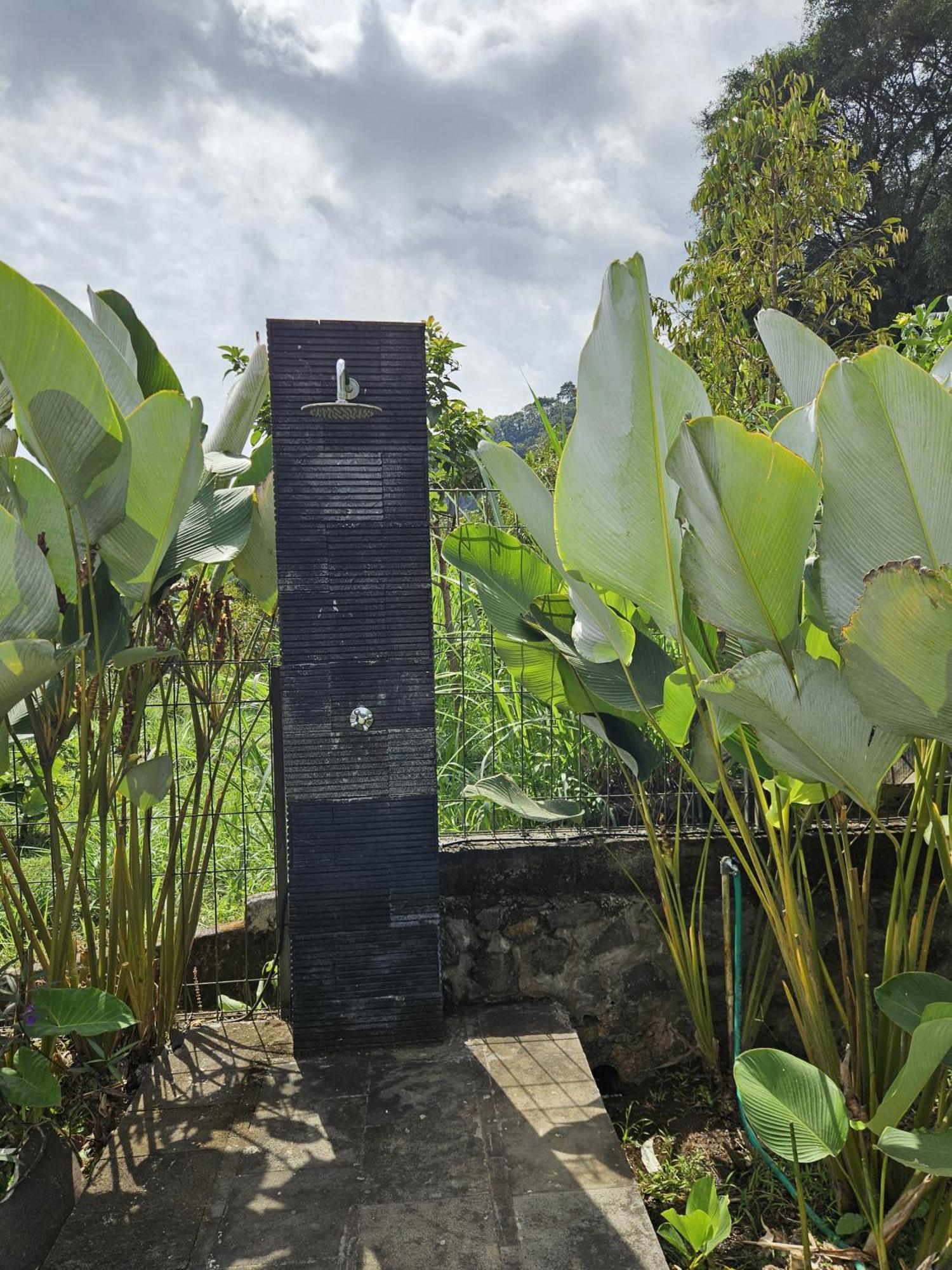 Villa Markisa Pakisan Sawan エクステリア 写真